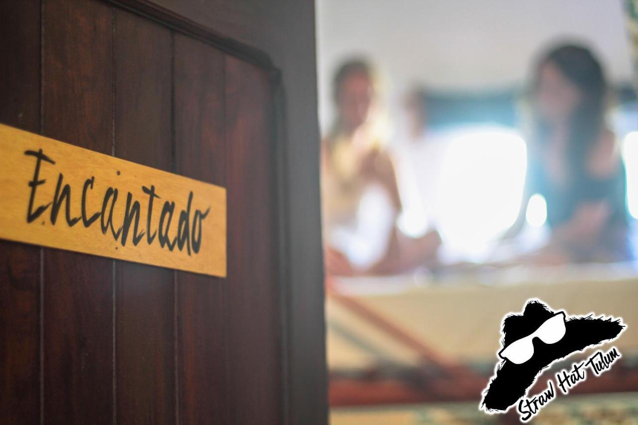 Straw Hat Hostel & Rooftop Bar Тулум Екстер'єр фото