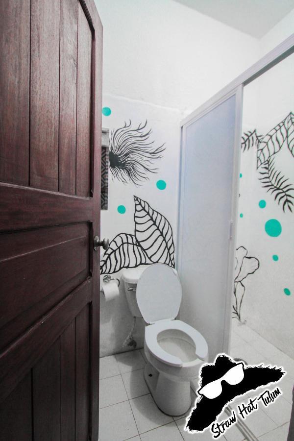 Straw Hat Hostel & Rooftop Bar Тулум Екстер'єр фото